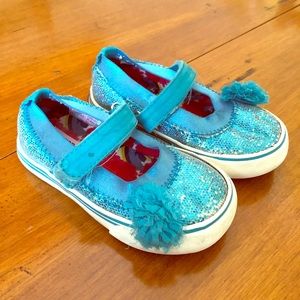 Morgan and Milo toddler shoes with flower detail